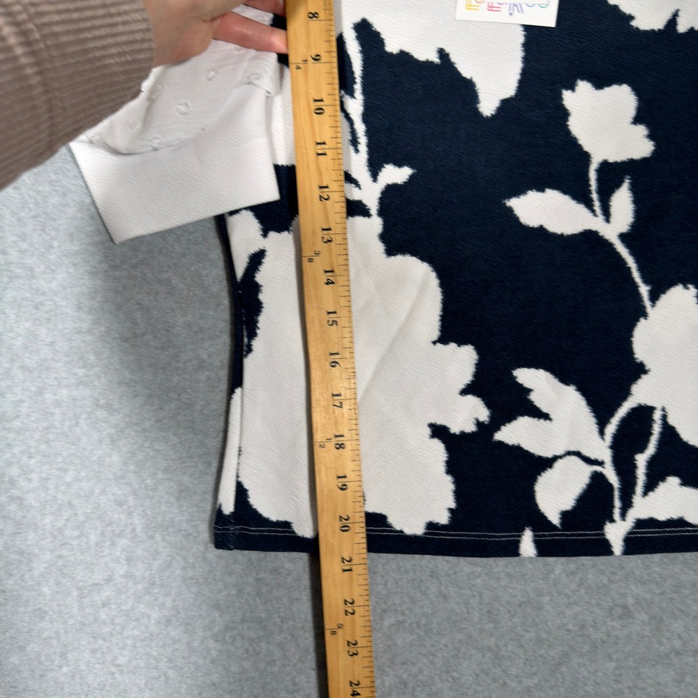 LuLaRoe Moriella Top XXS Floral Puff Sleeve Swiss Dot Preppy Boho Cottage - Picture 4 of 8
